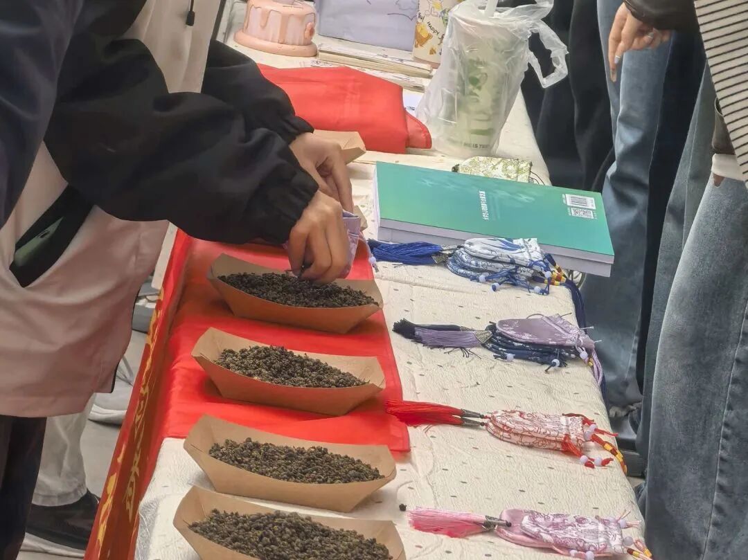 1762738145791176.jpg 12.jpg